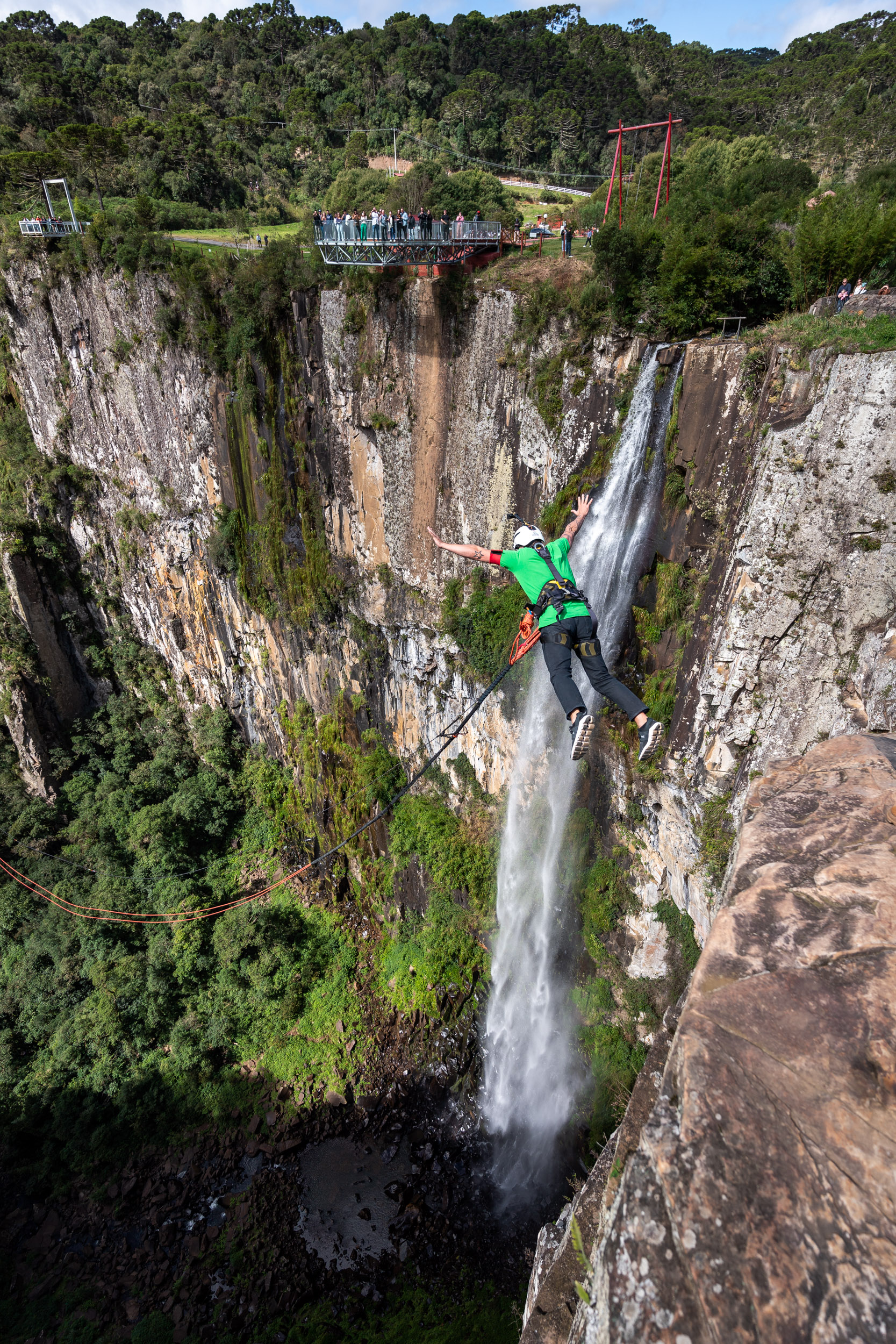 Sprung am Salto de Pêndulo in Urubici – Ich springe in eine 100 Meter tiefe Schlucht