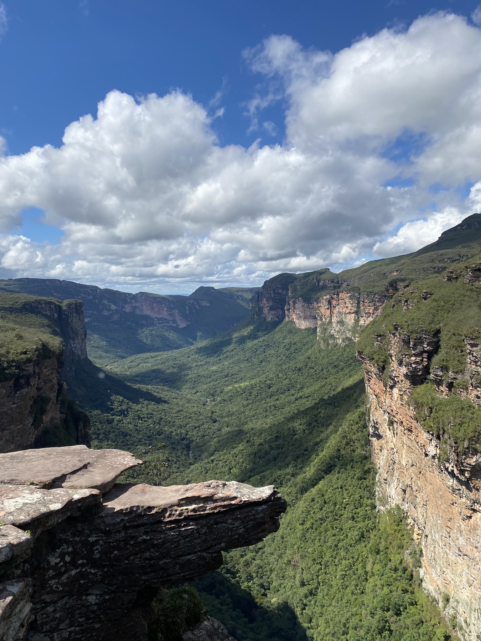 Aussichtspunkt im Vale do Pati – weiter Blick ins Tal, erreichbar nur über einen längeren Umweg beim Rückweg
